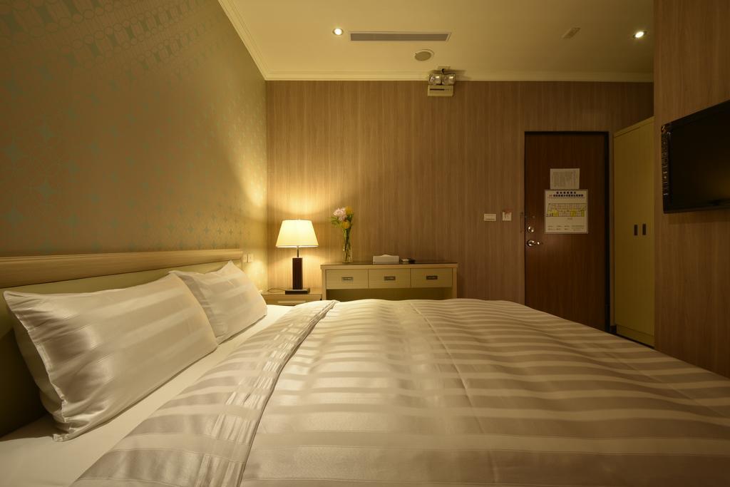 A Casa Hotel Taoyuan Room photo
