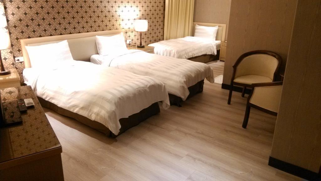 A Casa Hotel Taoyuan Room photo