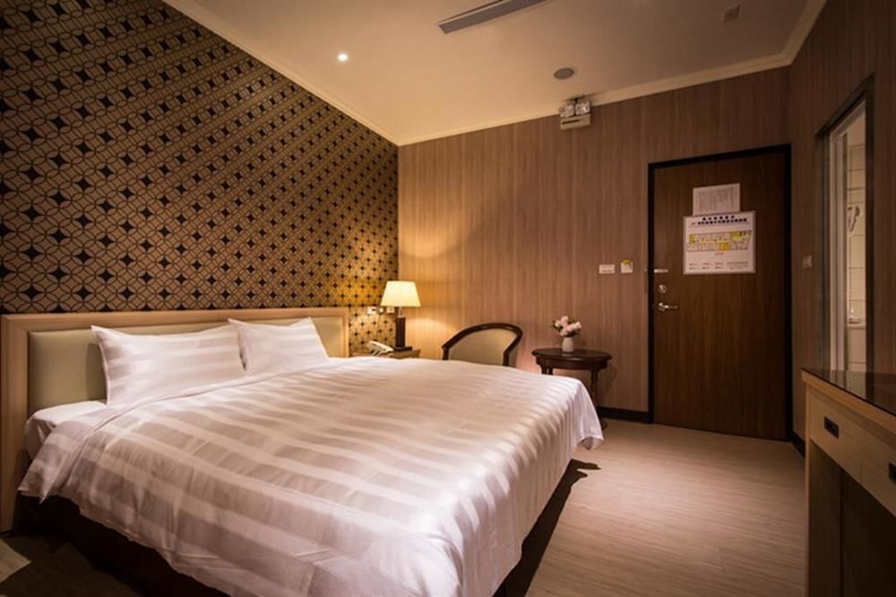 A Casa Hotel Taoyuan Exterior photo
